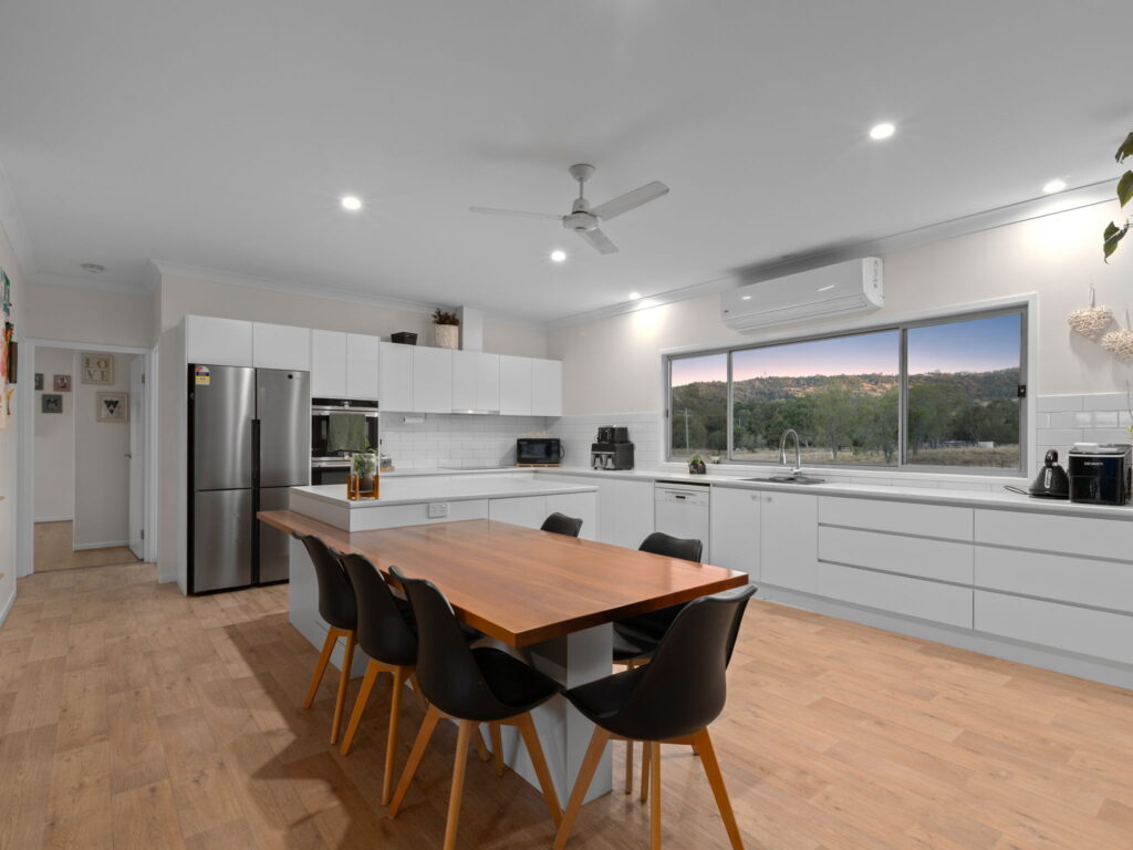 14 Laglan Lane, Tallegalla, QLD 4340