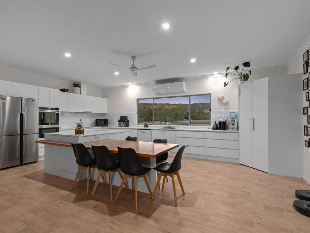 14 Laglan Lane, Tallegalla, QLD 4340