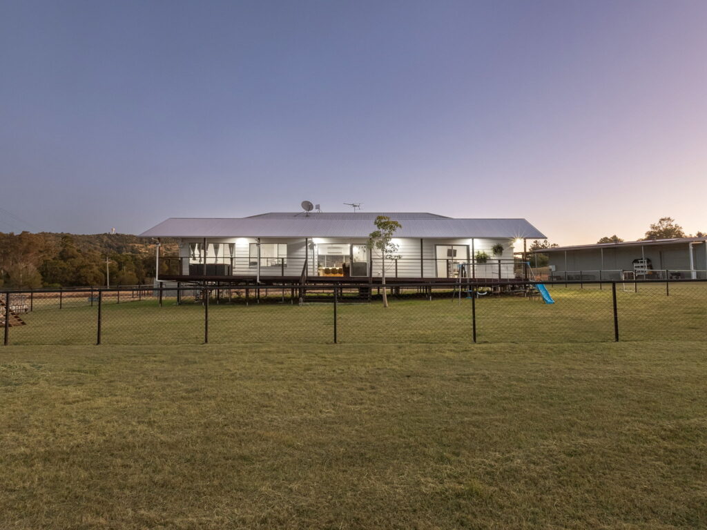 14 Laglan Lane, Tallegalla, QLD 4340