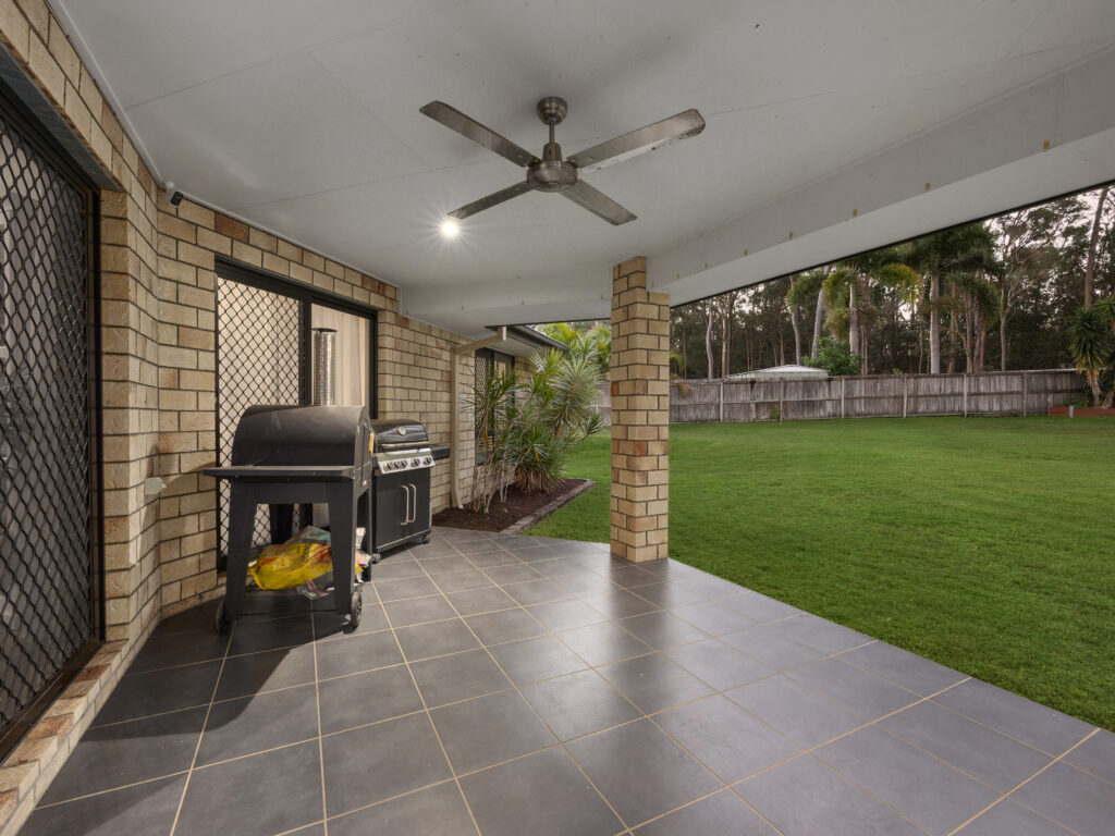 23 Makepeace Place, Bellbowrie, QLD 4070