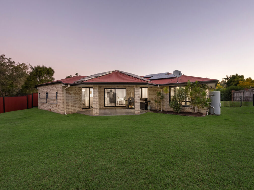 23 Makepeace Place, Bellbowrie, QLD 4070