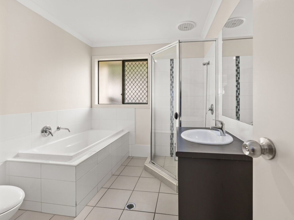 73 Huntley Crescent, Redbank Plains, QLD 4301