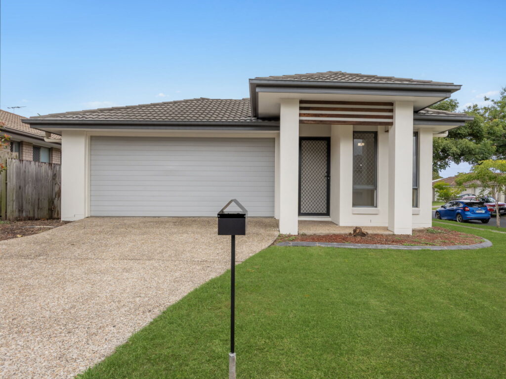 73 Huntley Crescent, Redbank Plains, QLD 4301