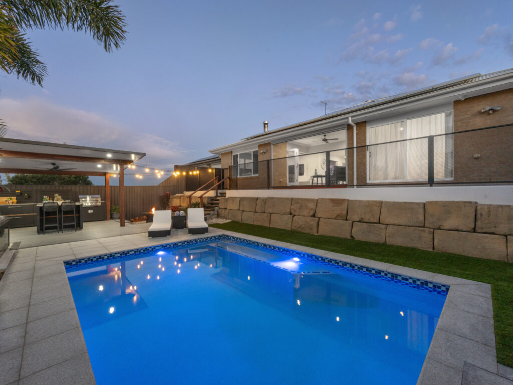 21 Conte Circuit, Augustine Heights, QLD 4300
