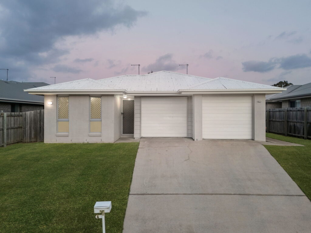 4 Sparenburg Street, Bellbird Park, QLD 4300