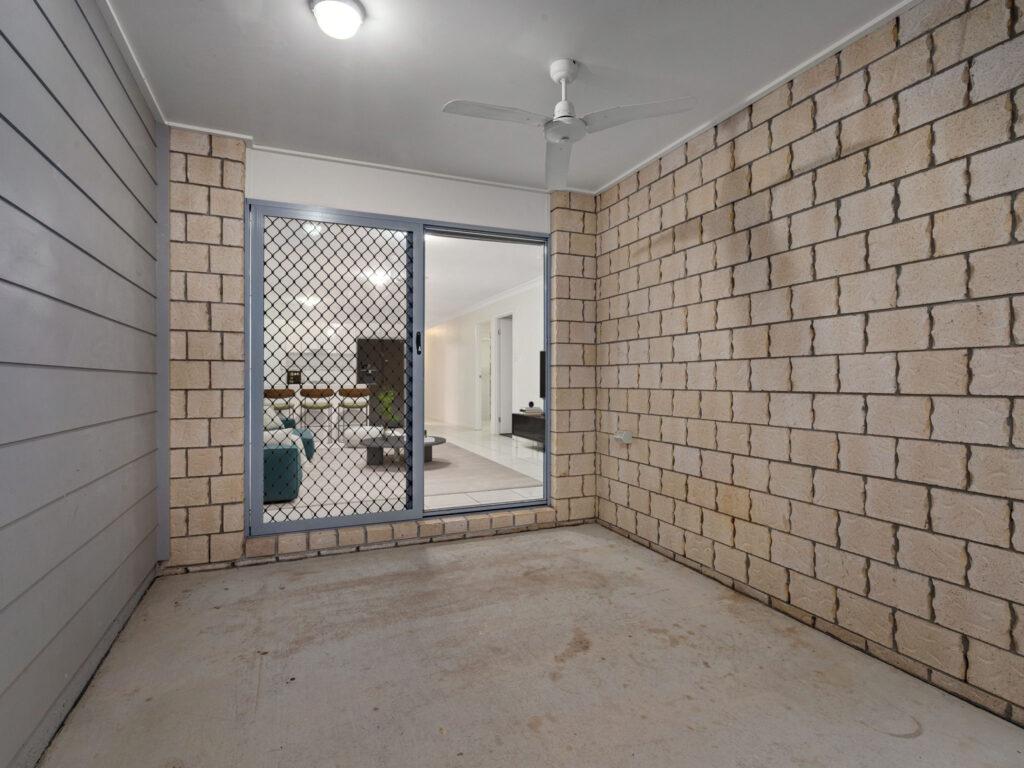 4 Sparenburg Street, Bellbird Park, QLD 4300