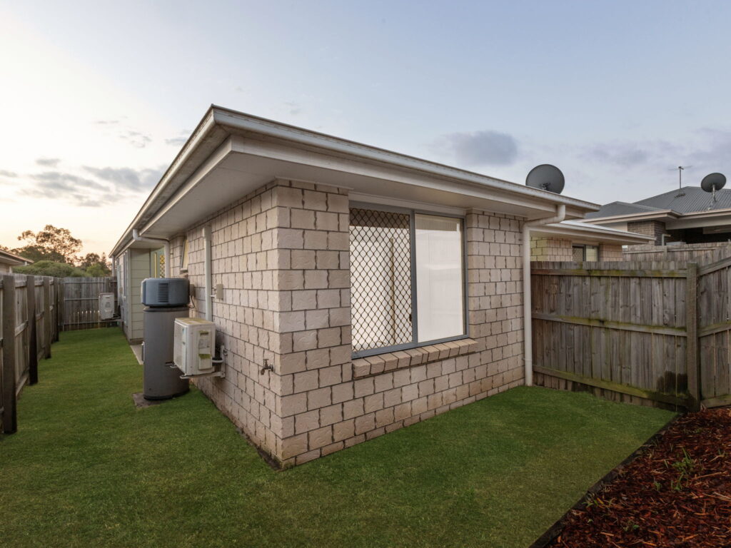 4 Sparenburg Street, Bellbird Park, QLD 4300