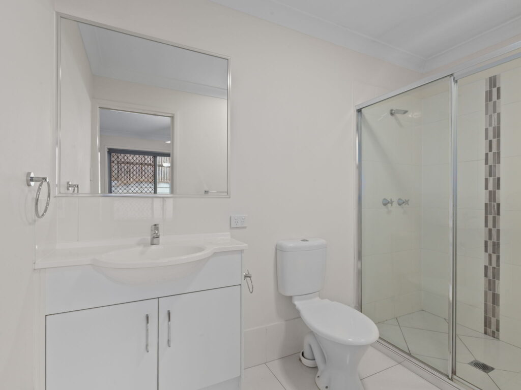 4 Sparenburg Street, Bellbird Park, QLD 4300