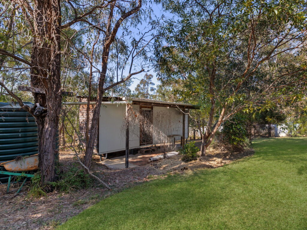 18 Challenge Avenue, Kensington Grove, QLD 4341