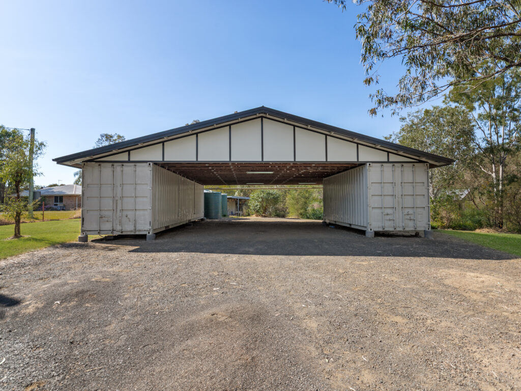 18 Challenge Avenue, Kensington Grove, QLD 4341