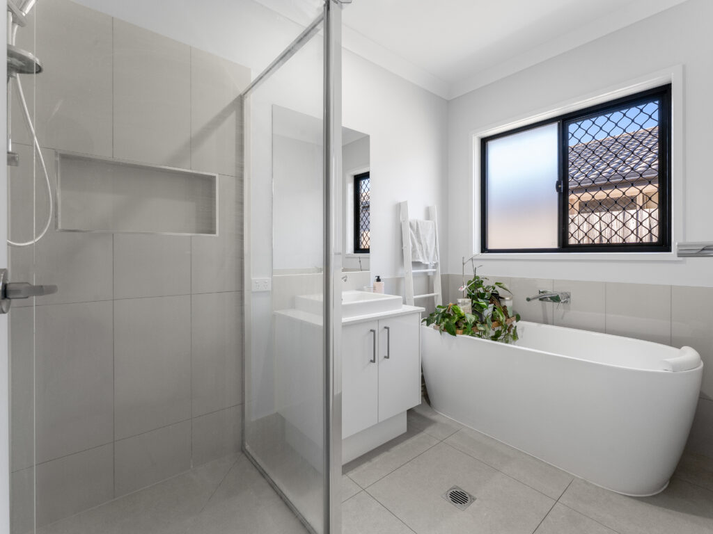 32 Neumann Drive, Collingwood Park QLD 4301