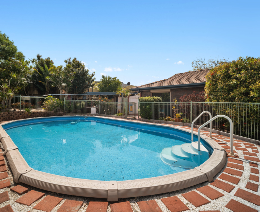 8 Salix Court, Crestmead, QLD 4132