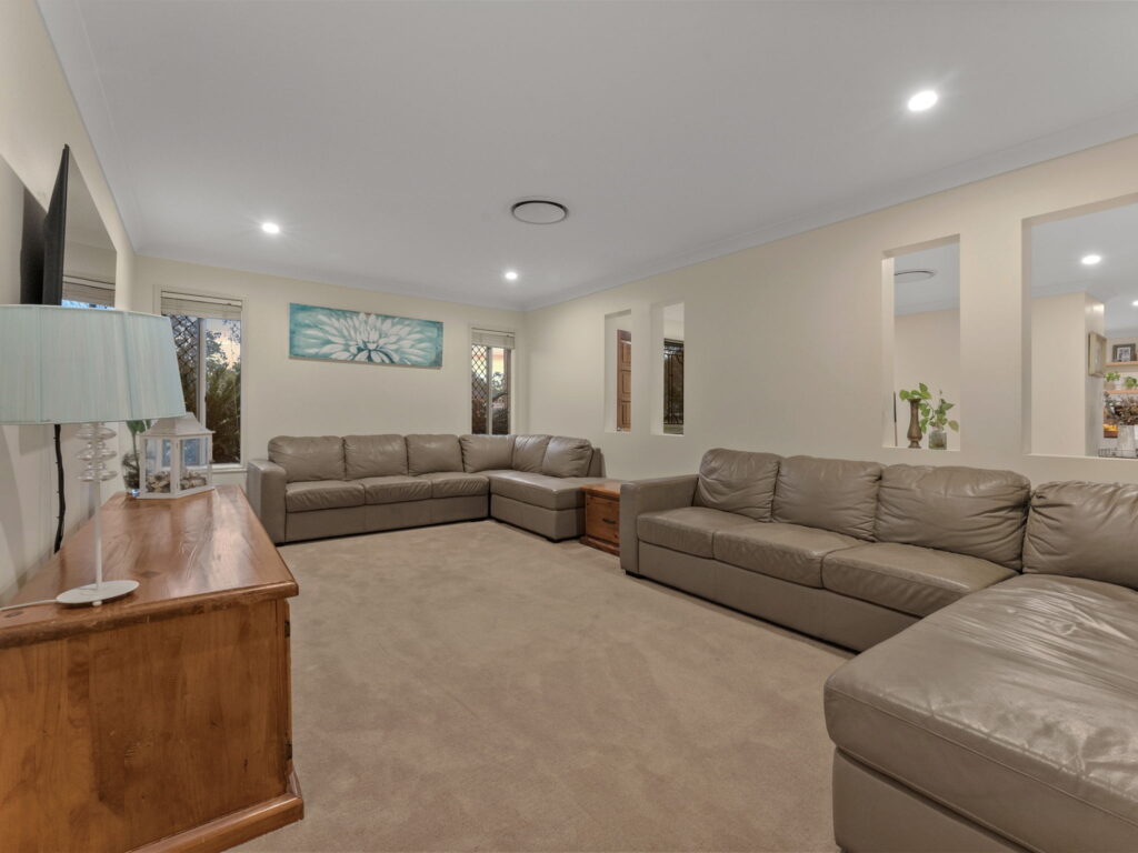 57 Diamantina Circle, Karalee, QLD 4306