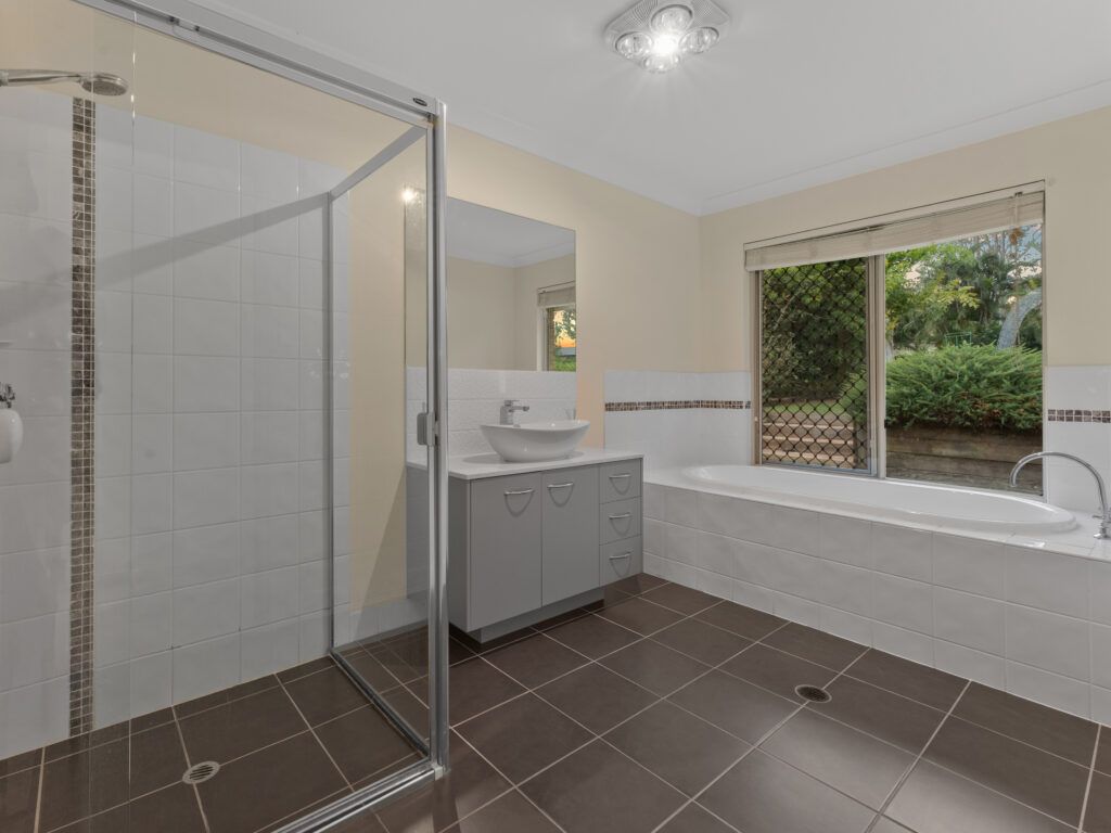 57 Diamantina Circle, Karalee, QLD 4306