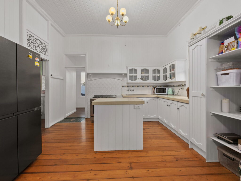 41 Harlin Road, Coalfalls, QLD 4305