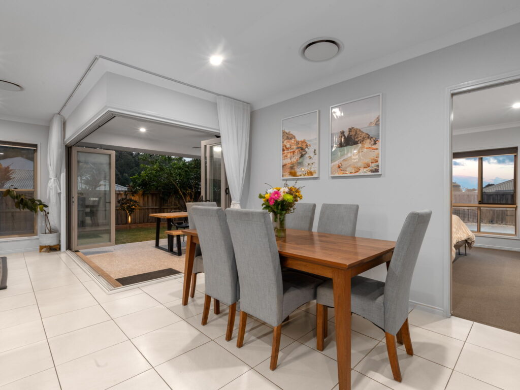 2 O’connor Court, Augustine Heights, QLD 4300