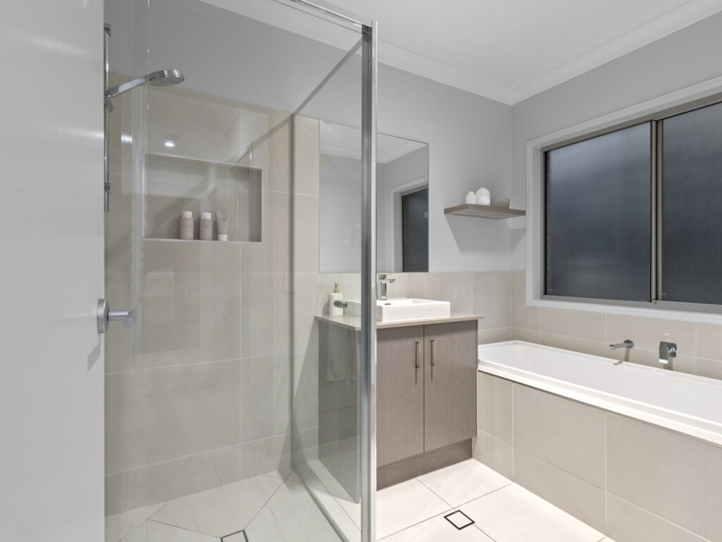 2 O’connor Court, Augustine Heights, QLD 4300