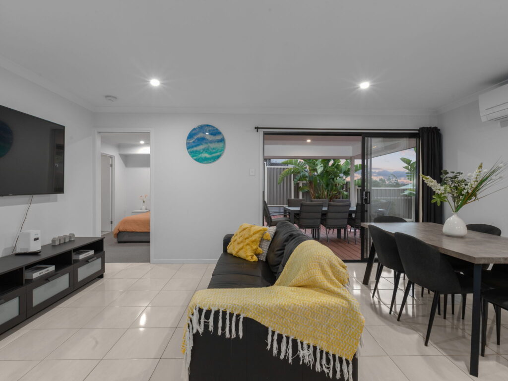 27 Rawlings Road, Deebing Heights, QLD 4306