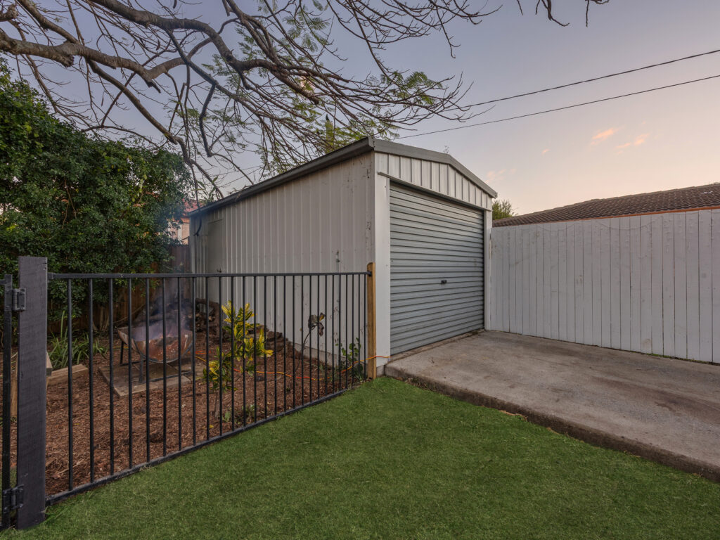 17 Sloman Street, Booval QLD 4304