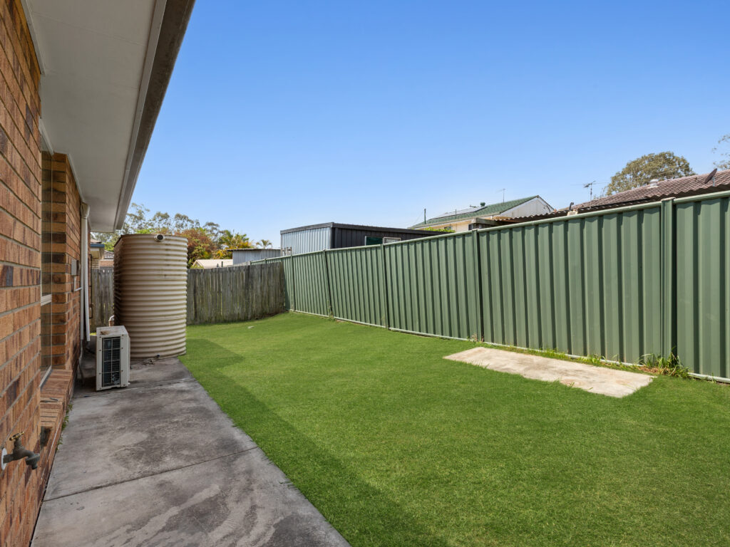 1 Sophie Street, Raceview, QLD 4305