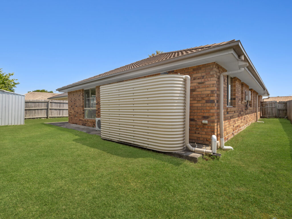 1 Sophie Street, Raceview, QLD 4305