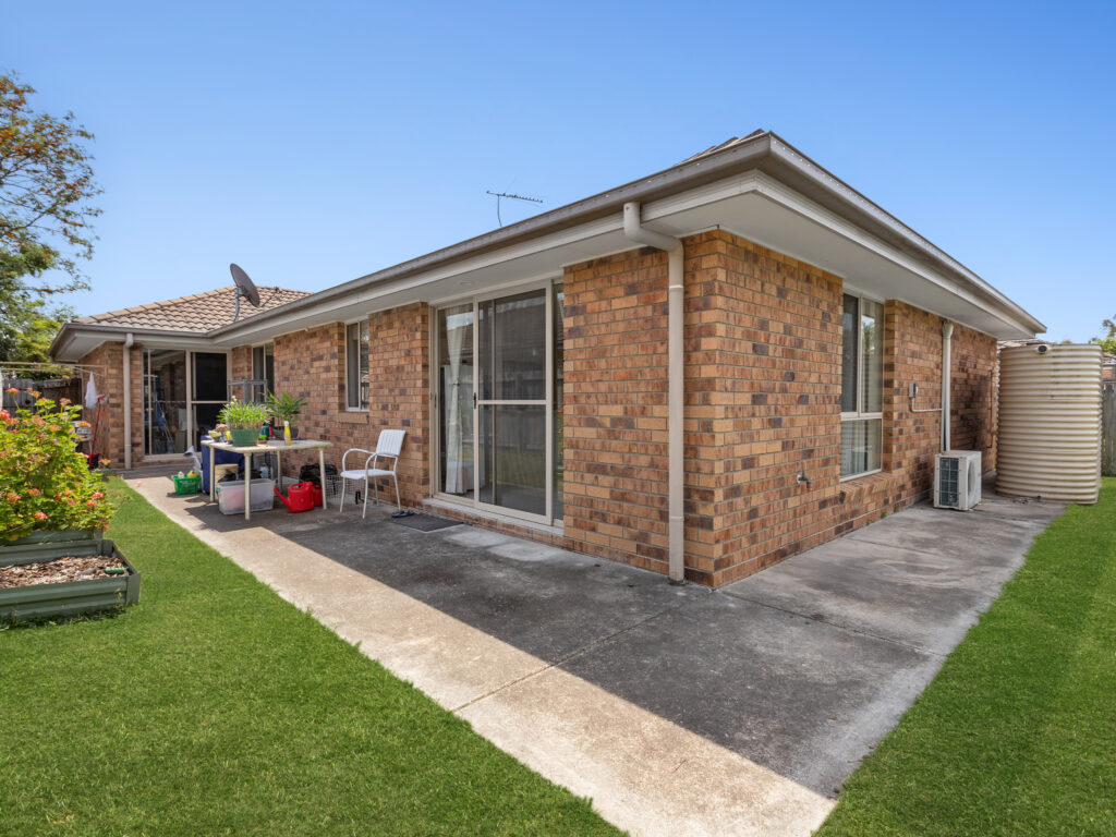 1 Sophie Street, Raceview, QLD 4305
