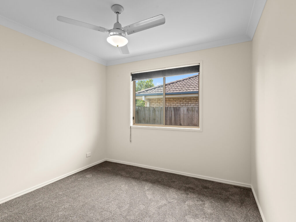 1 Sophie Street, Raceview, QLD 4305