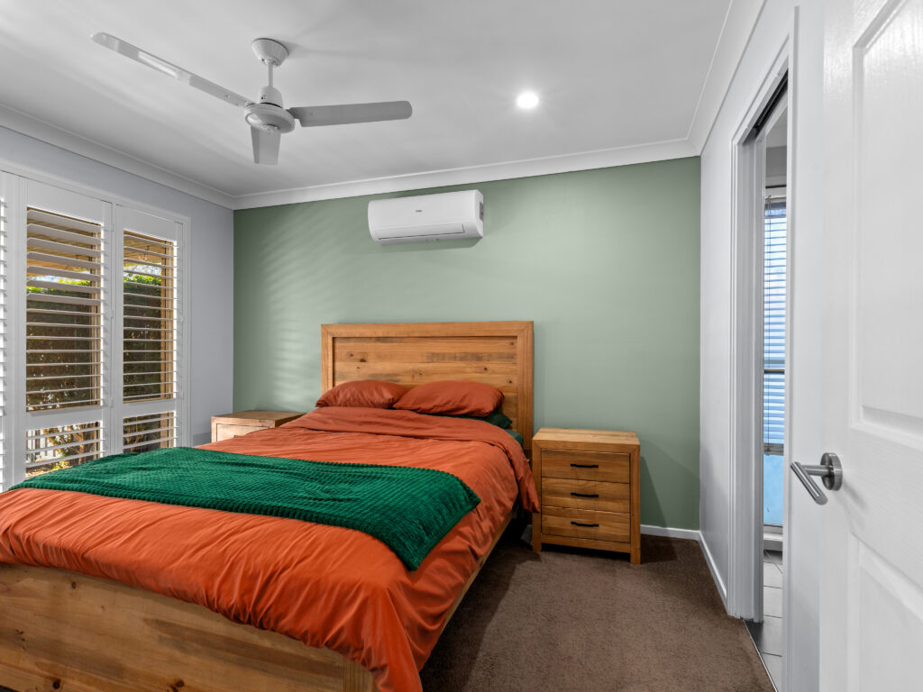 10 Willowtree Drive, Flinders View, QLD 4305