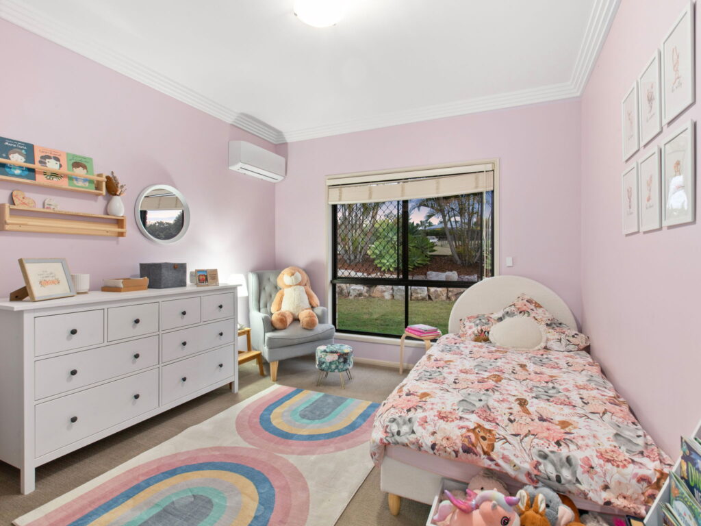 15 Kyle Close, Placid Hills, QLD 4343