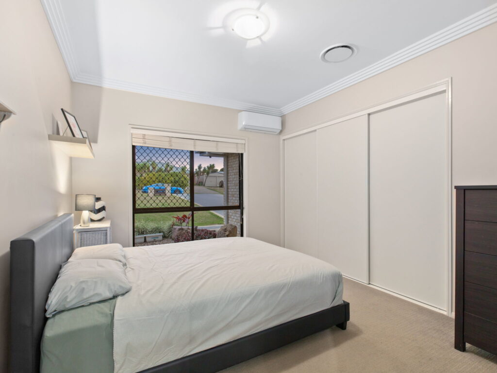 15 Kyle Close, Placid Hills, QLD 4343