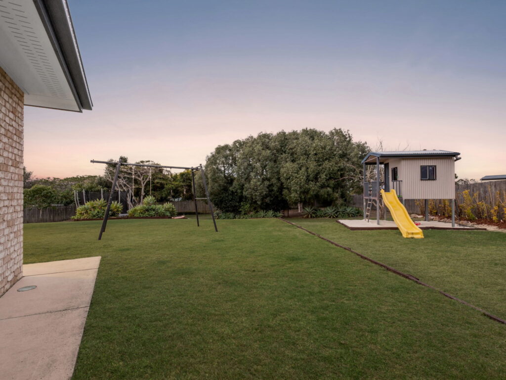 15 Kyle Close, Placid Hills, QLD 4343