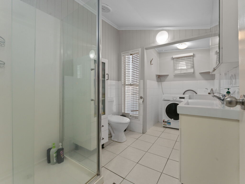 83 Darling Street West, West Ipswich, QLD 4305