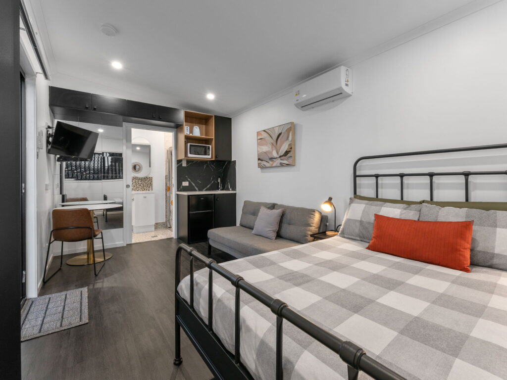 83 Darling Street West, West Ipswich, QLD 4305
