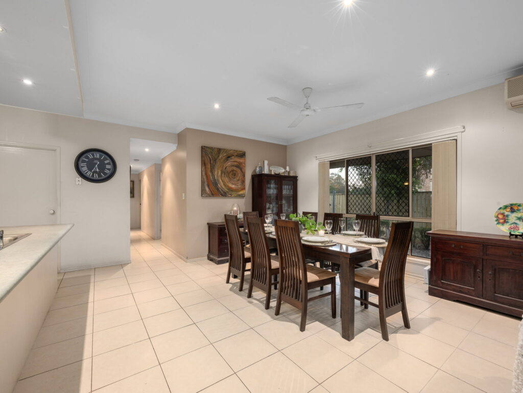 9 Claremont Parade, Forest Lake, QLD 4078