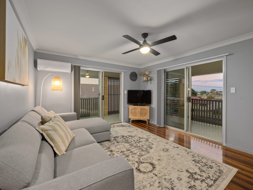 17 Mary Street, Flinders View, QLD 4305