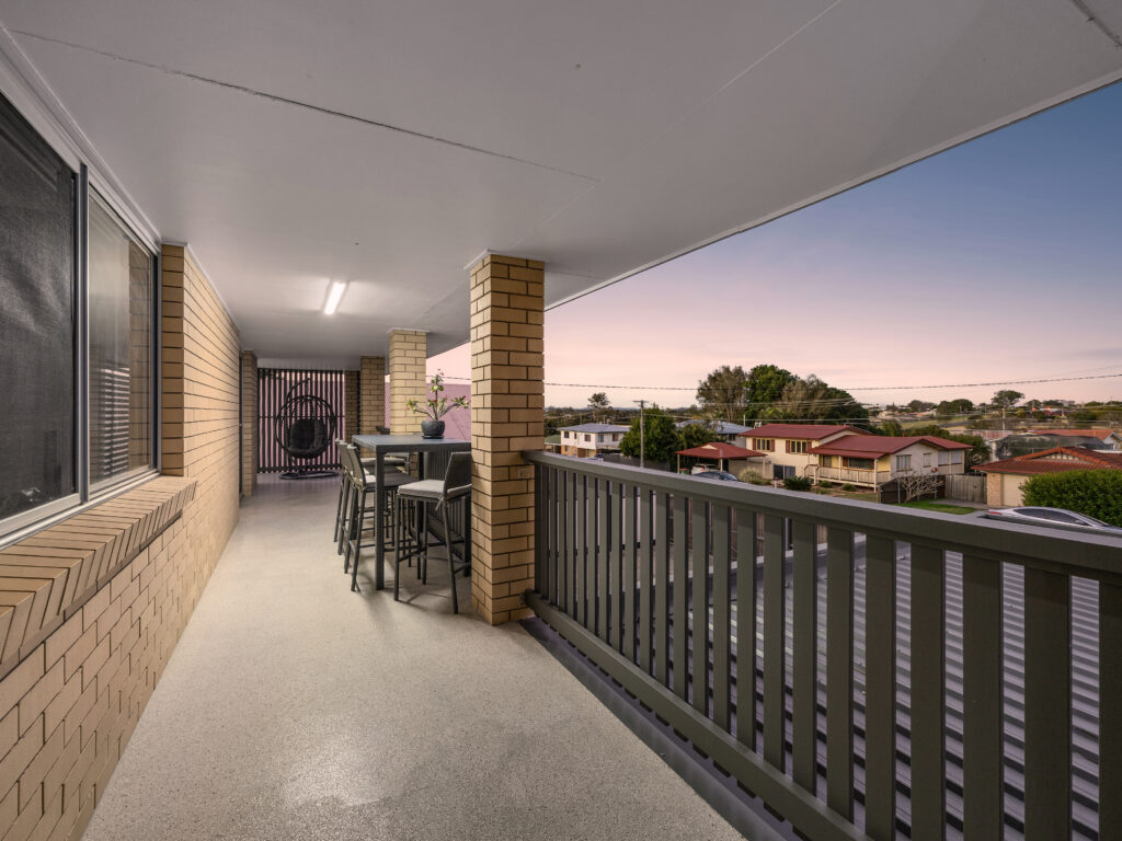 17 Mary Street, Flinders View, QLD 4305