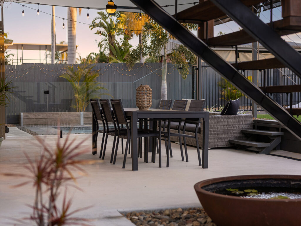 17 Mary Street, Flinders View, QLD 4305