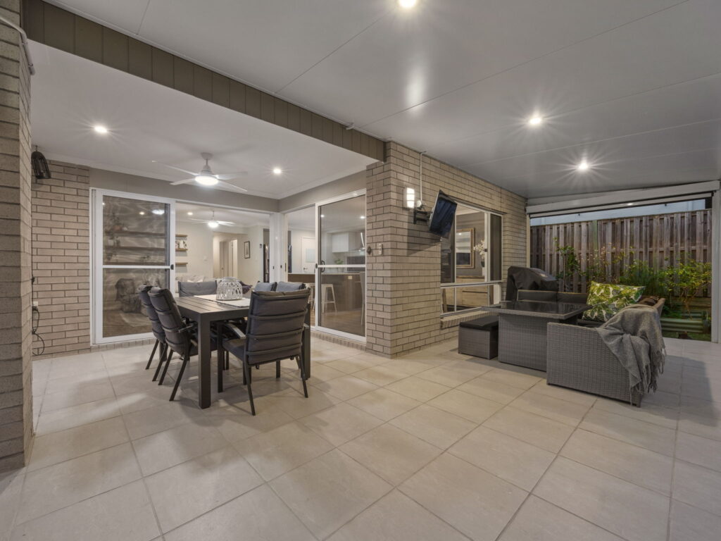 21 Catchlove Crescent, Augustine Heights, QLD 4300