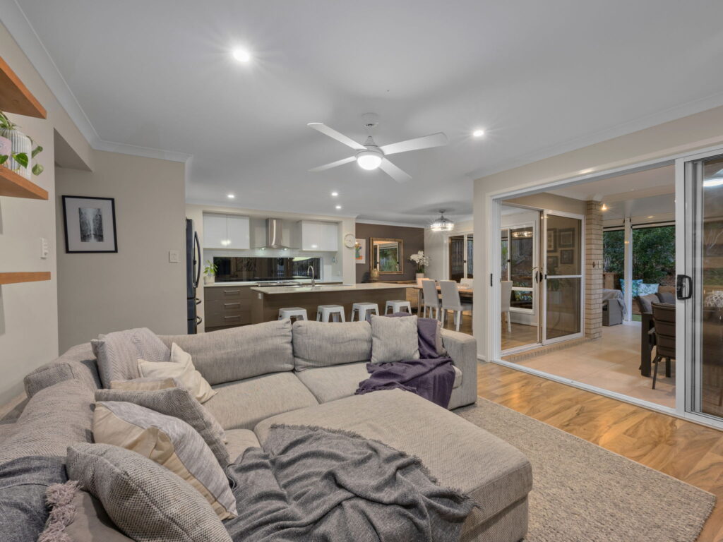 21 Catchlove Crescent, Augustine Heights, QLD 4300