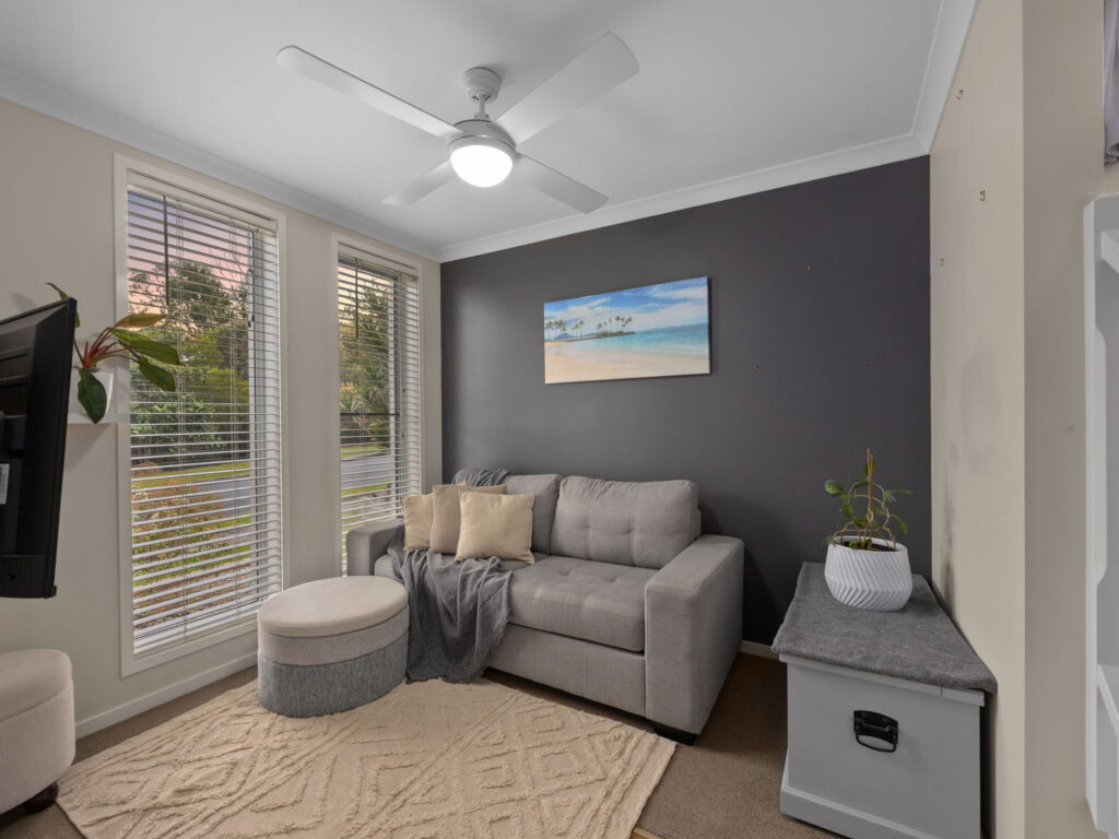 21 Catchlove Crescent, Augustine Heights, QLD 4300