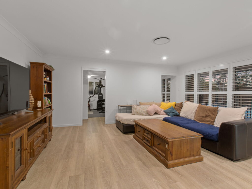 125 Peta Drive, Woodlands, QLD 4343