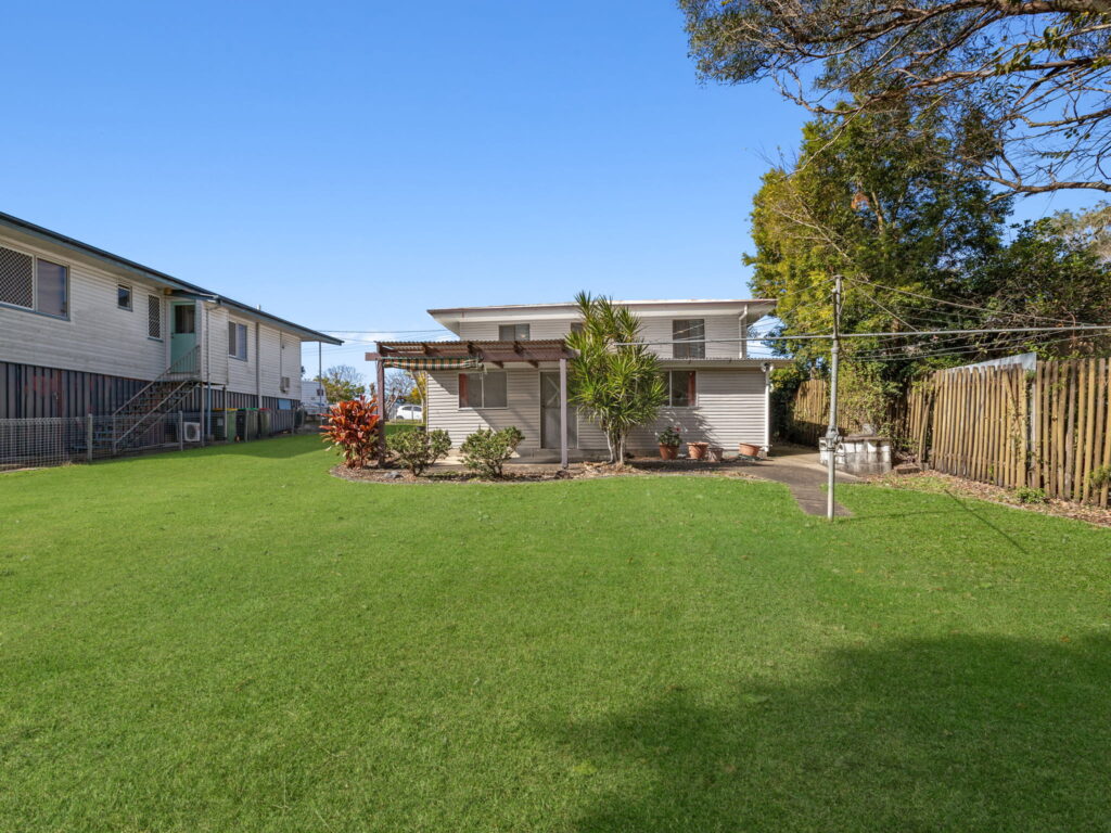 28 Tarcoola Street, East Ipswich, QLD 4305