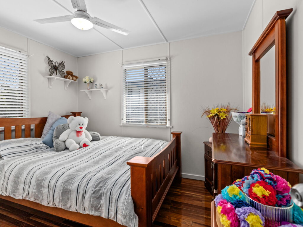 28 Tarcoola Street, East Ipswich, QLD 4305