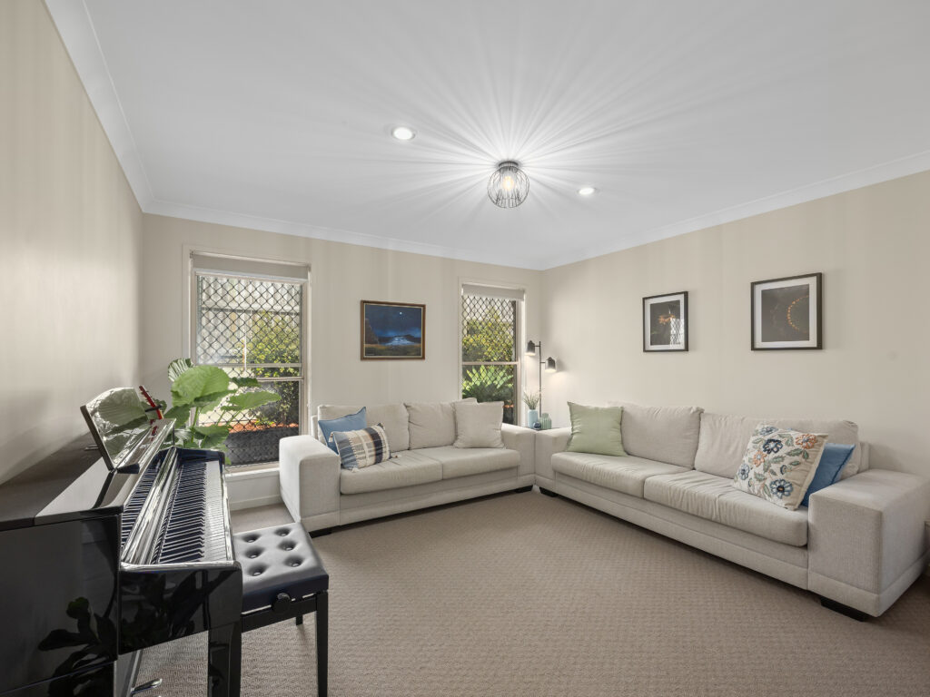 7 Glasswing Street, Deebing Heights, QLD 4306