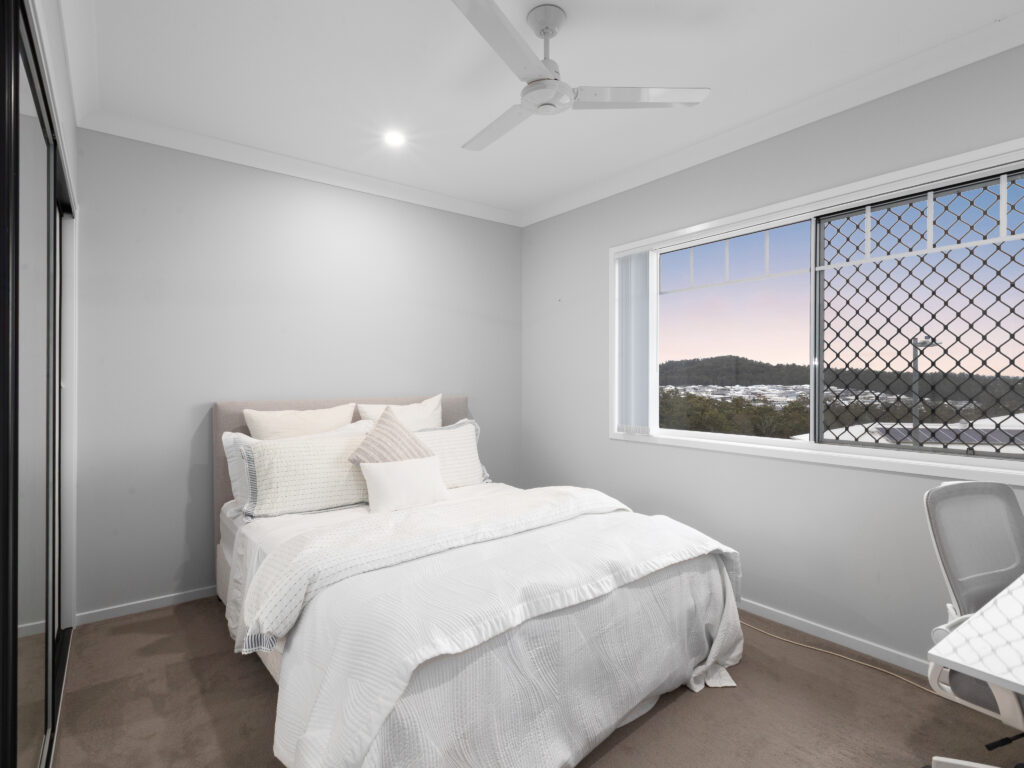 31 Aurora Street, Spring Mountain, QLD 4300