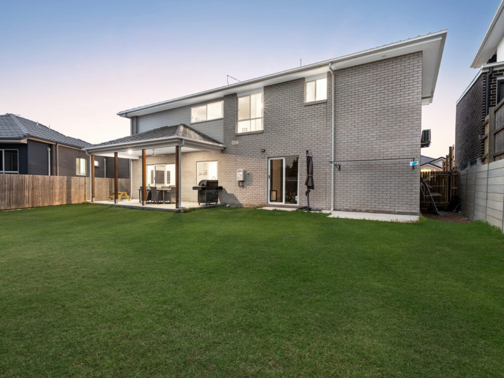 31 Aurora Street, Spring Mountain, QLD 4300