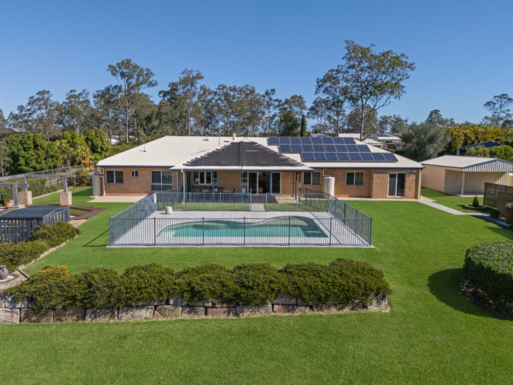 31 Diamantina Circle, Karalee, QLD 4306