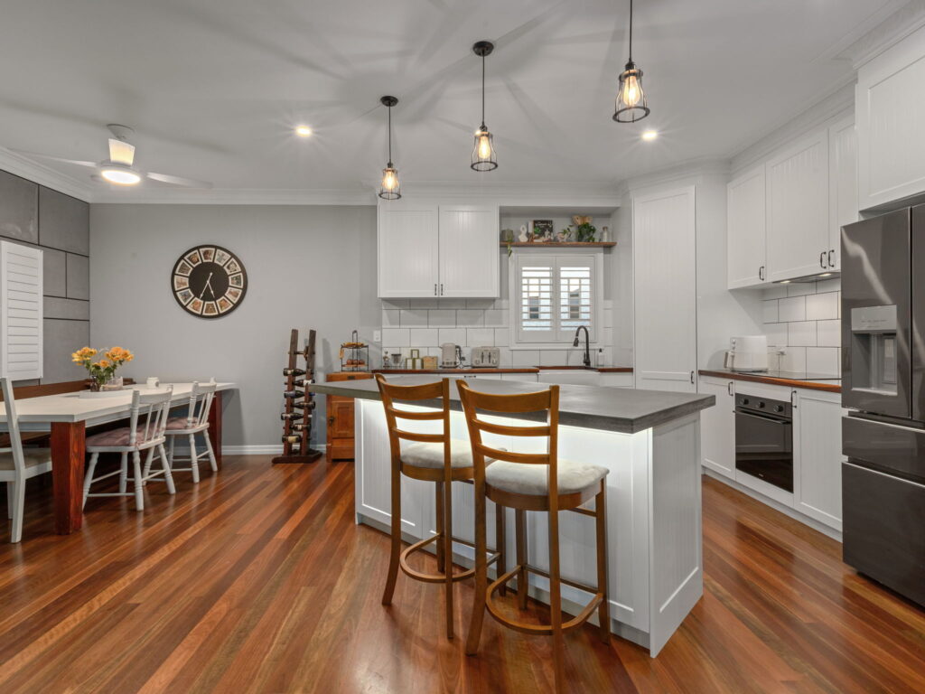 181 Glebe Road, Silkstone QLD 4304