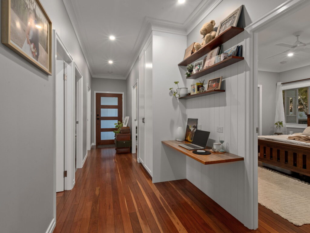 181 Glebe Road, Silkstone QLD 4304