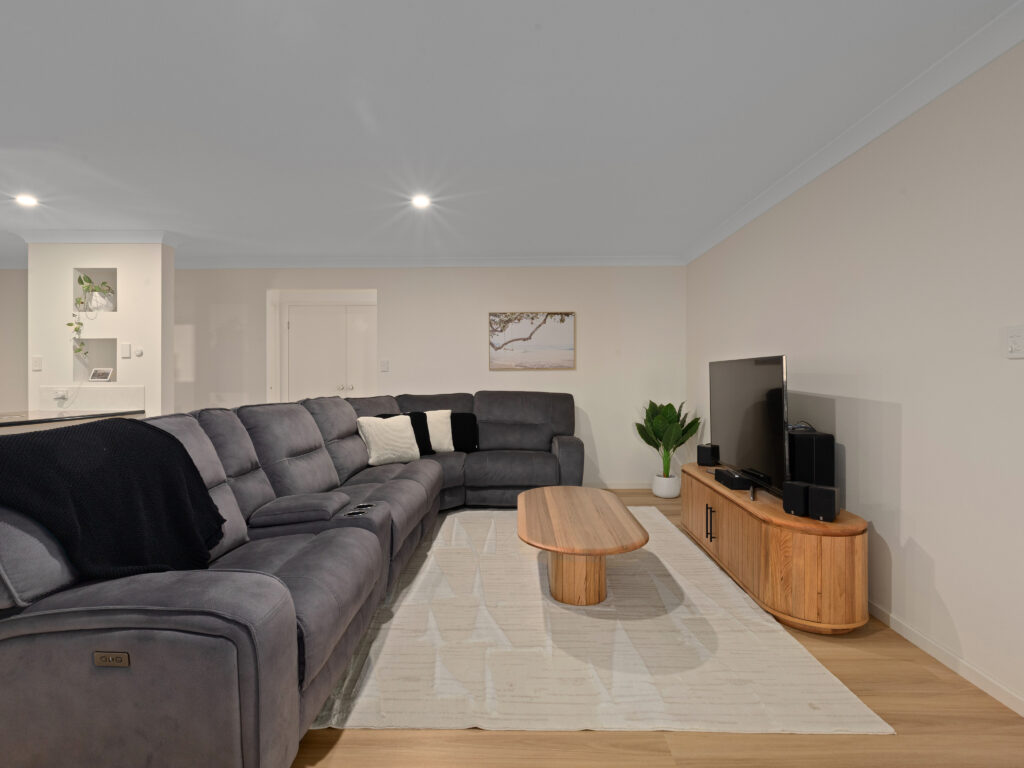 211 Arthur Summervilles Road, Karalee, QLD 4306